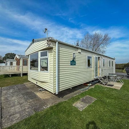 Spacious 8 Berth Caravan At Southview Holiday Park Near Skegness Ref 33018Ml Exterior photo
